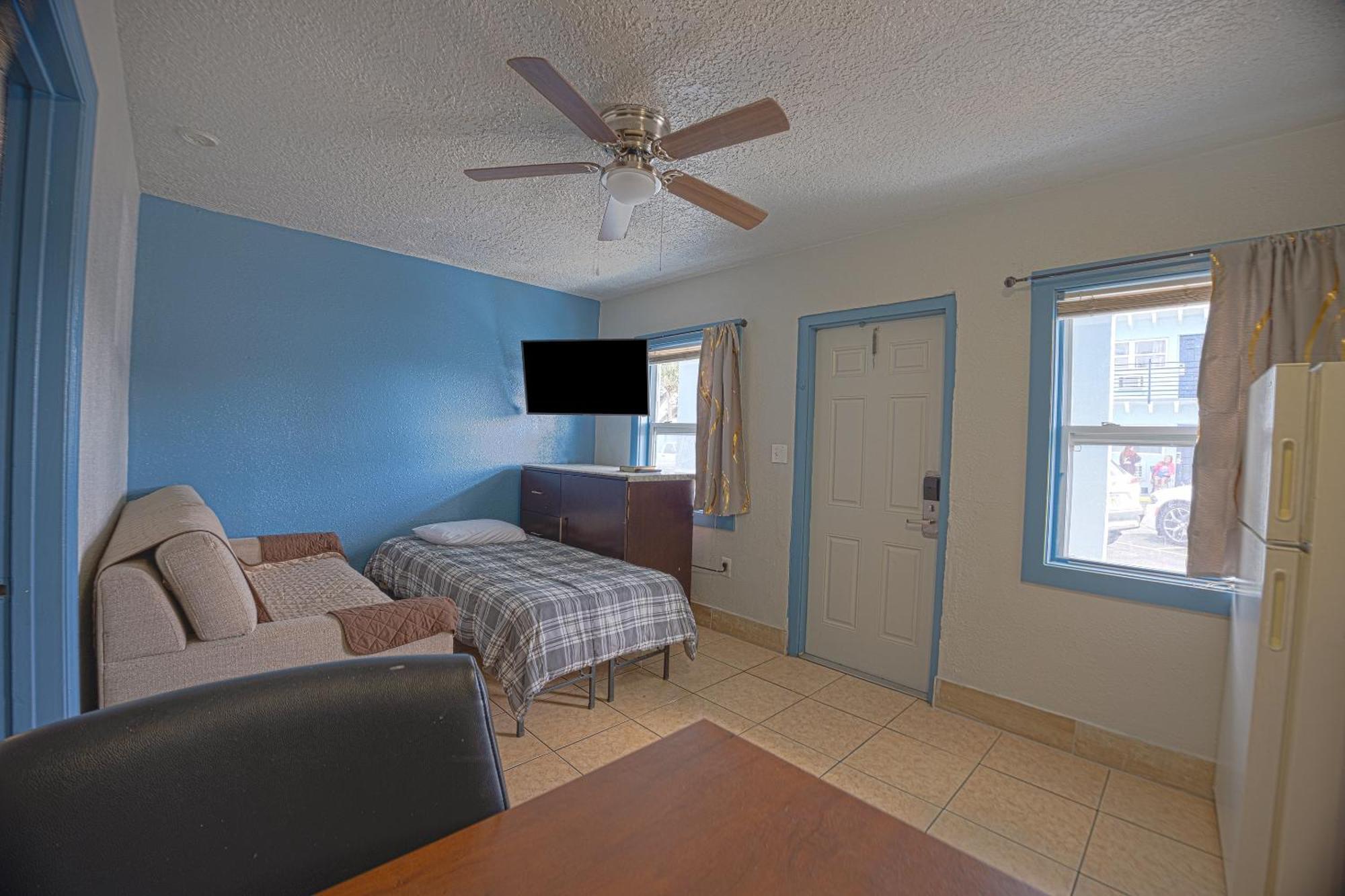 Aladdin Motel By Oyo Merritt Island ภายนอก รูปภาพ