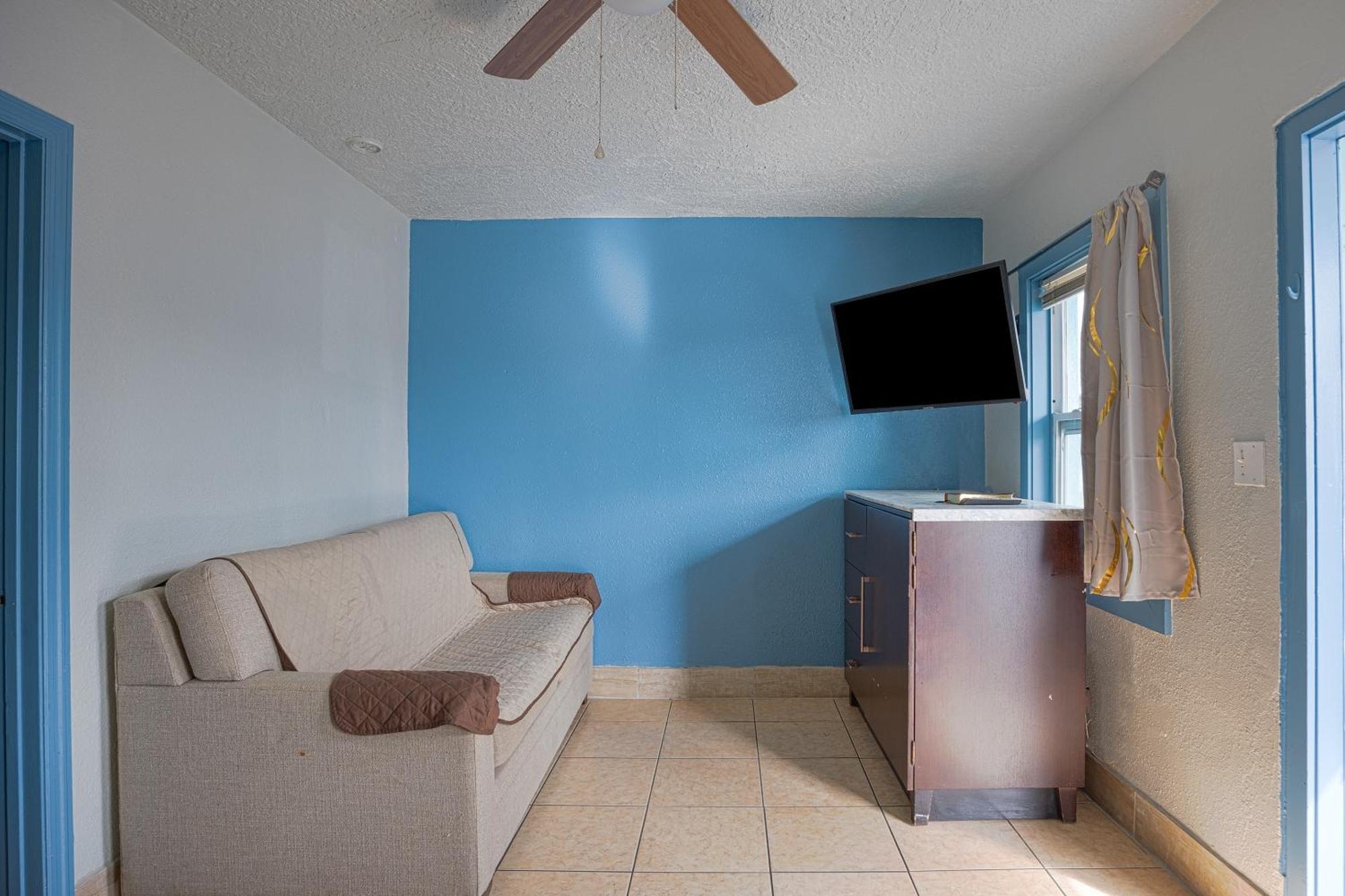 Aladdin Motel By Oyo Merritt Island ภายนอก รูปภาพ